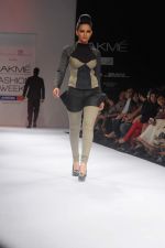 Model walk the ramp for Abhishek Dutta Shinde show at Lakme Fashion Week Day 4 on 6th Aug 2012 (29681087).JPG